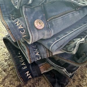 Women’s American eagle jeans